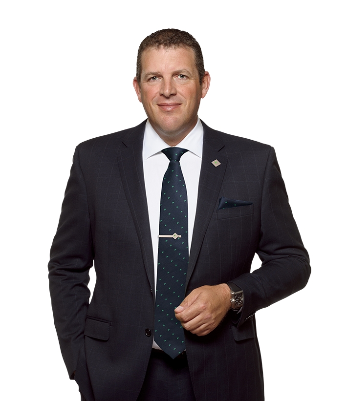 Darren Hutchins