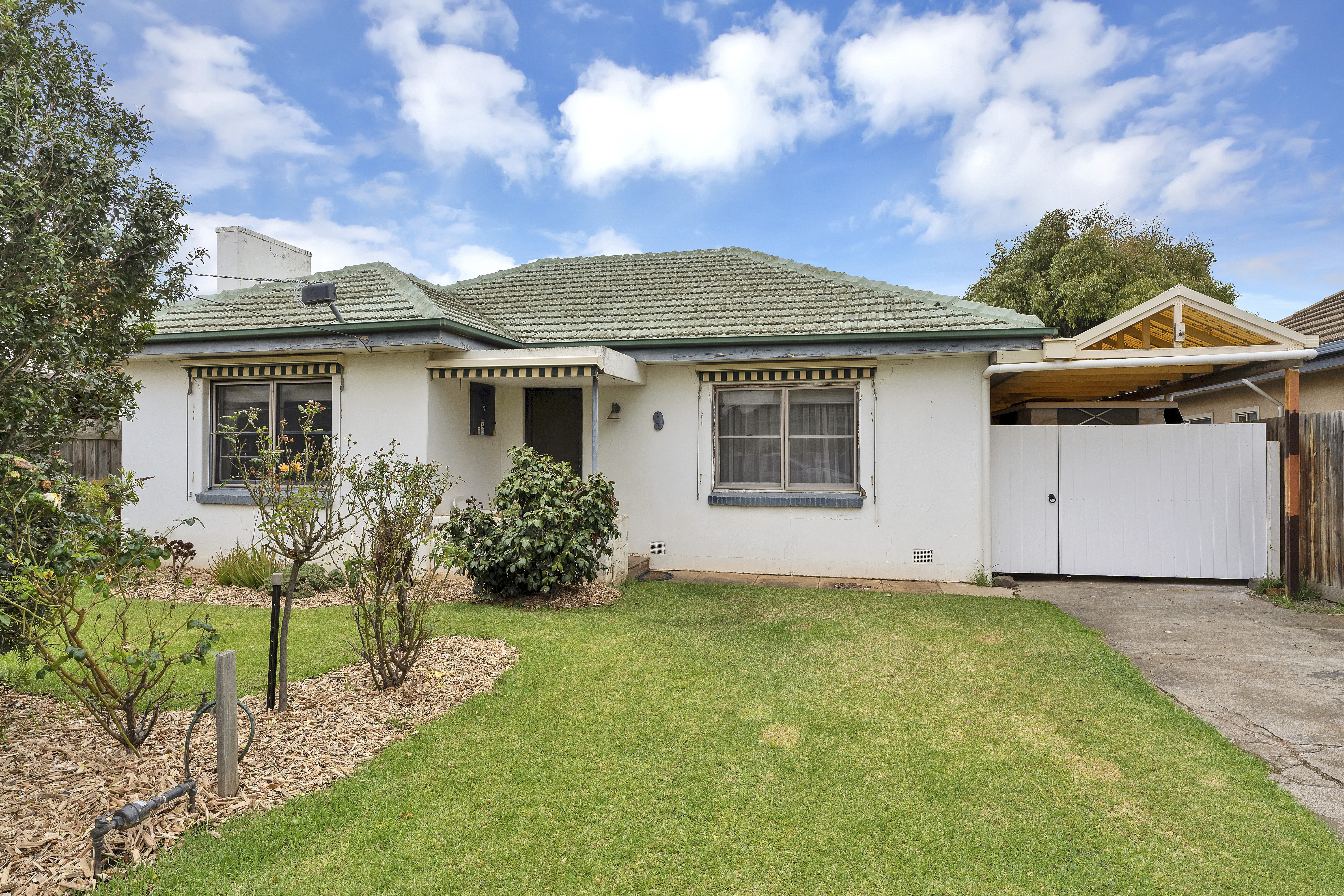 9 Balding Avenue, Werribee VIC