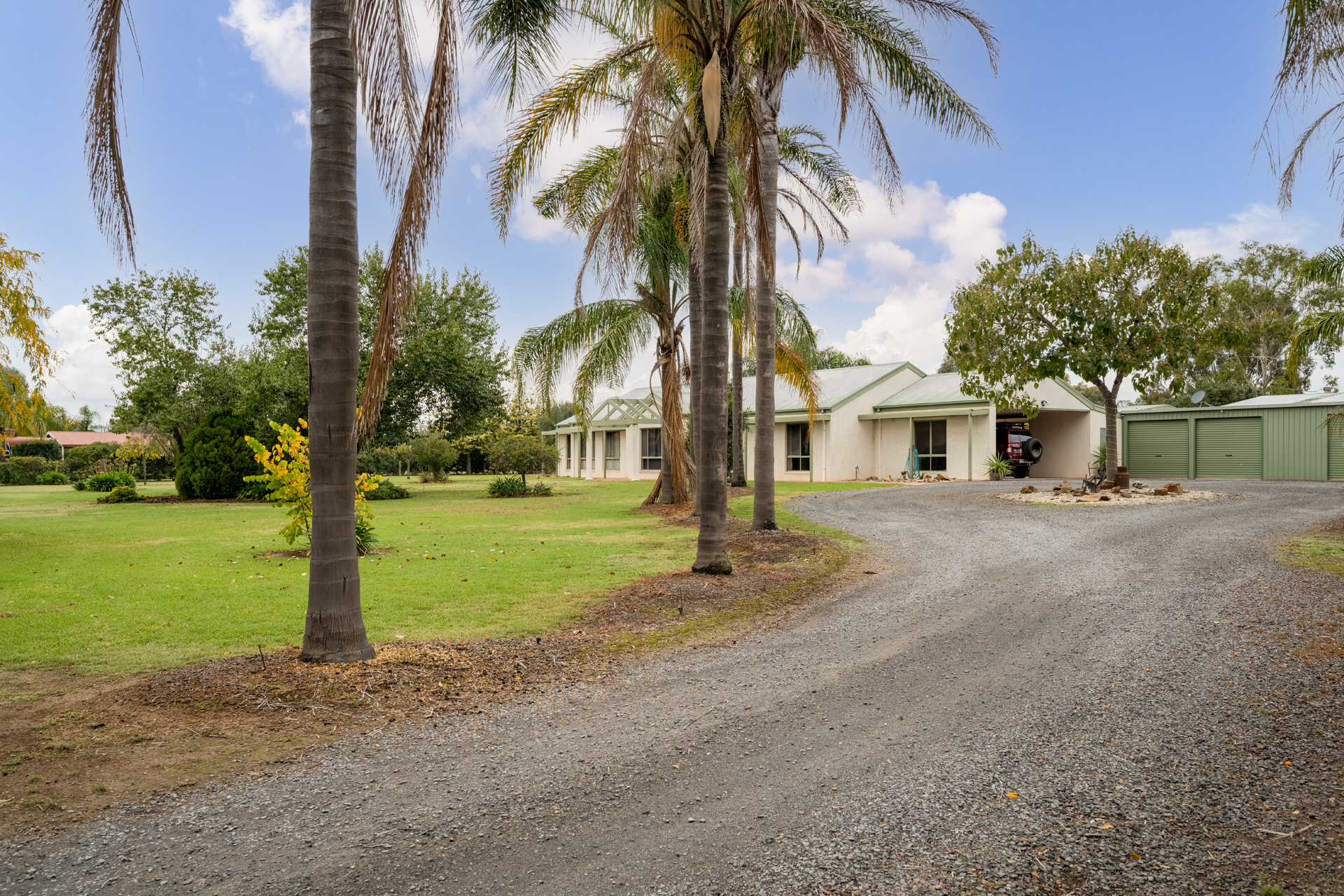 47 Talgai Drive, Waldara VIC