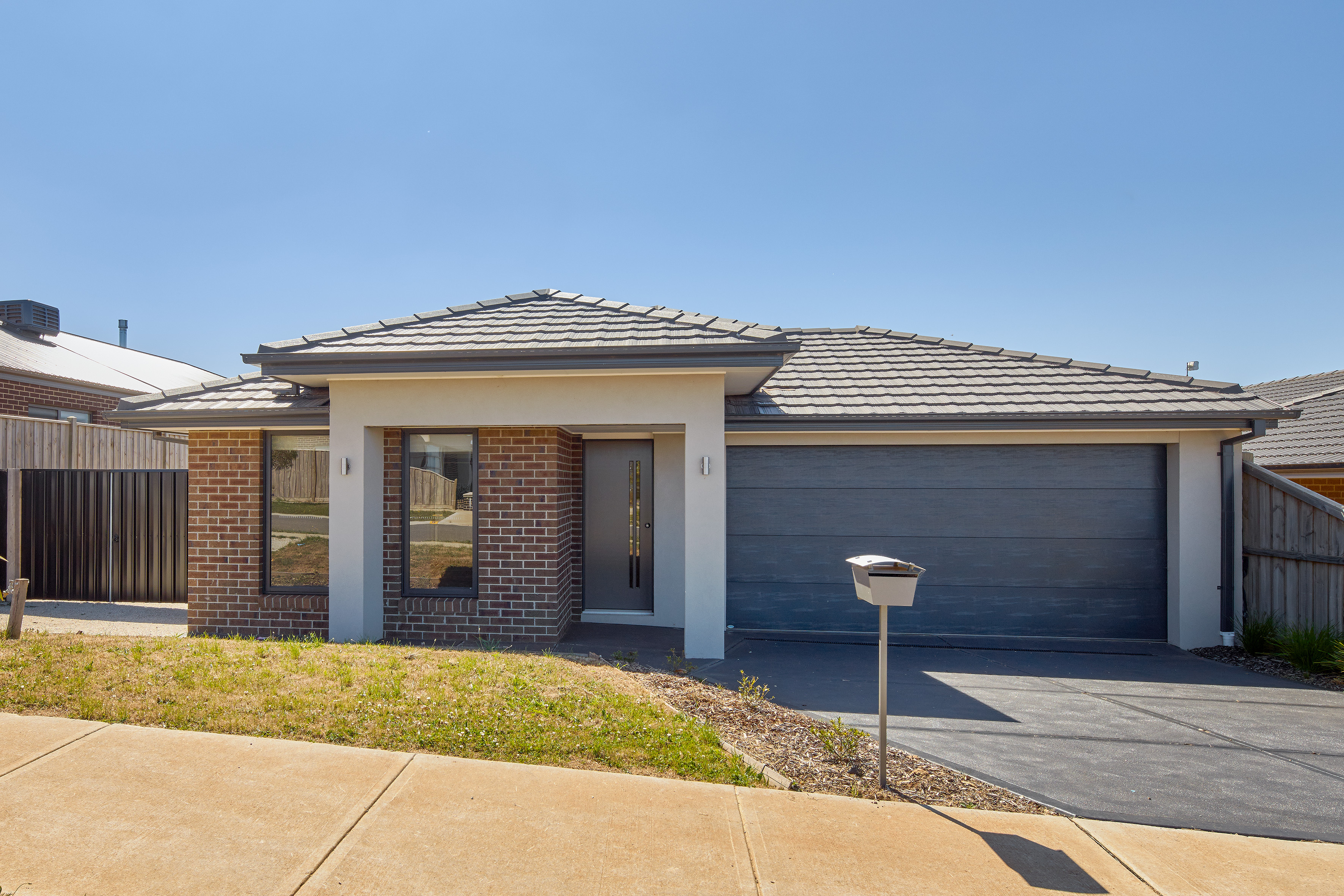 12 Hampton Drive, Warragul VIC