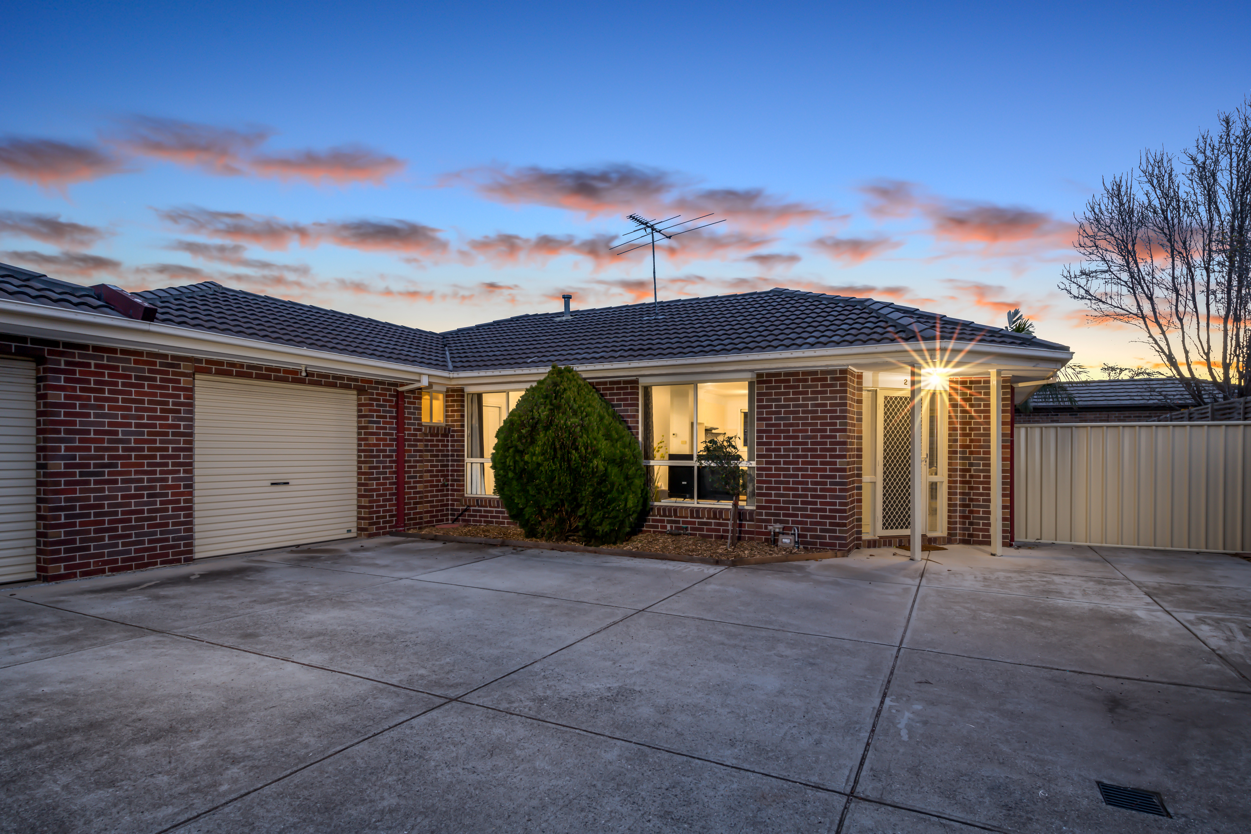 69 Timele Drive, Hillside VIC