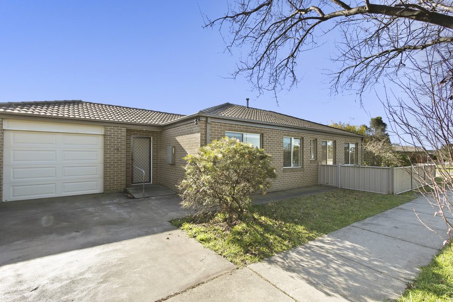 128 Wallace Street, Bairnsdale VIC