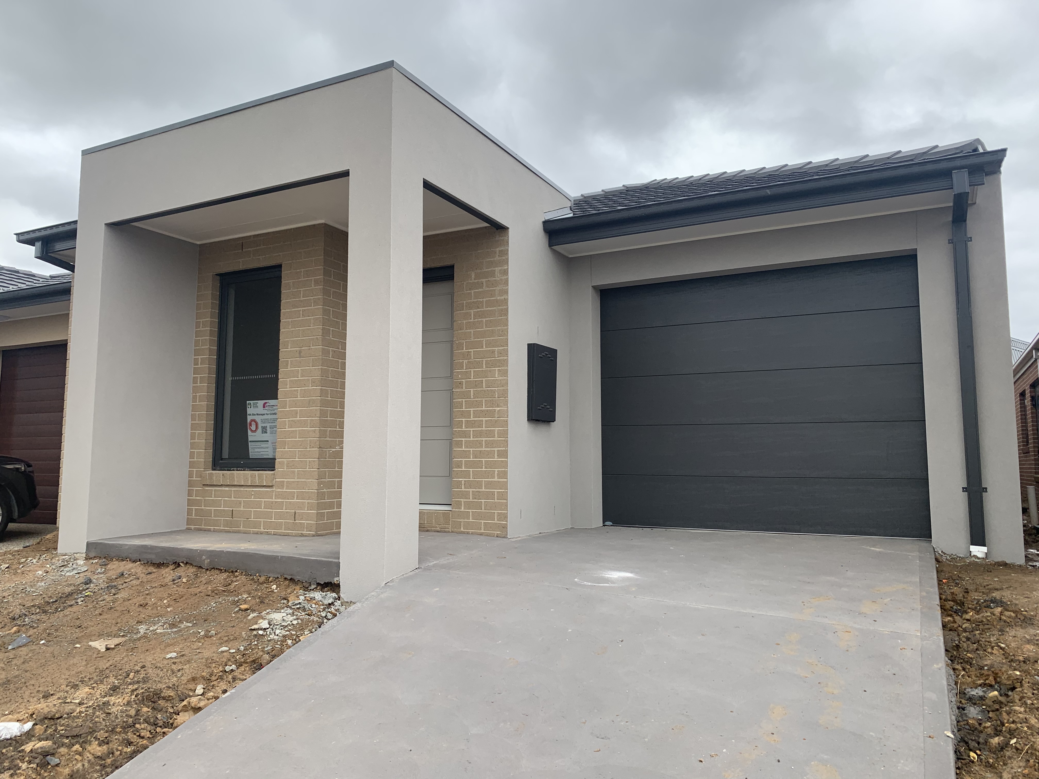 16 Juliet Way, Berwick VIC