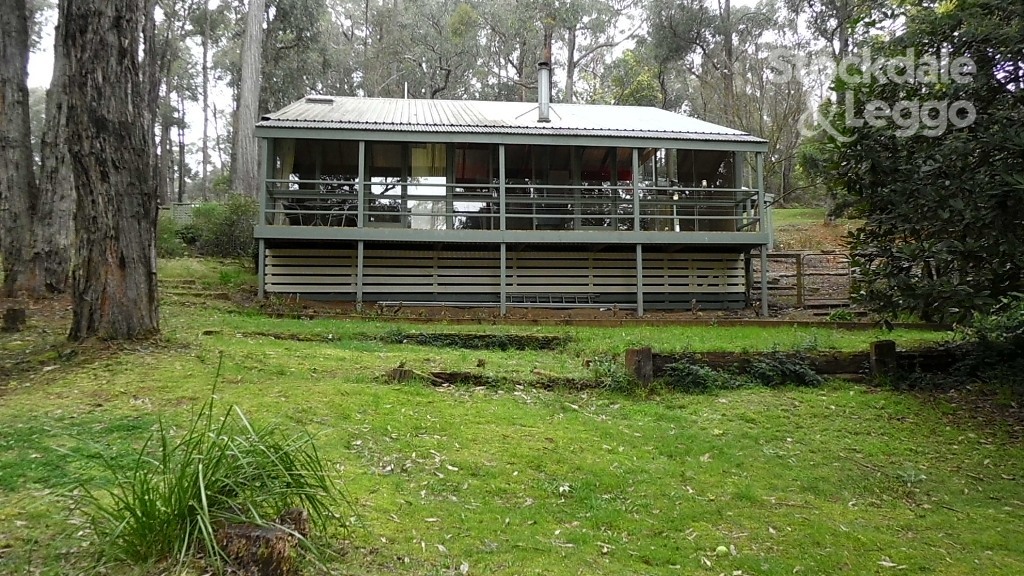 2 Bellbird Crescent, EMERALD VIC