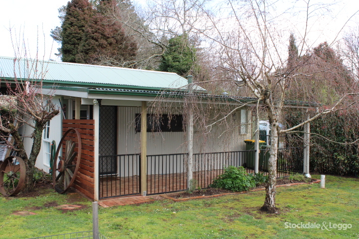 18A Westlands Road, EMERALD VIC