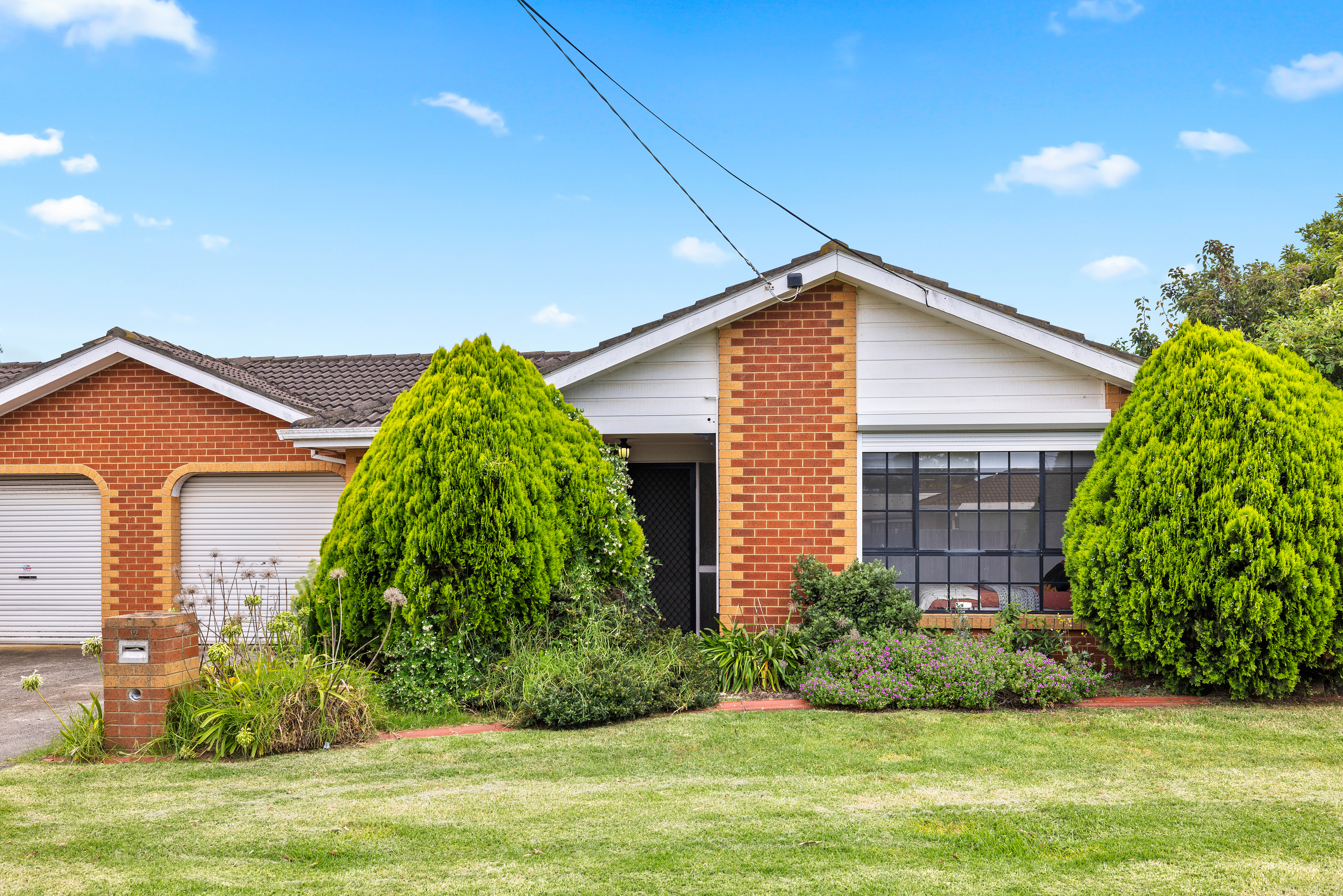 12 Hogan Grove, Werribee