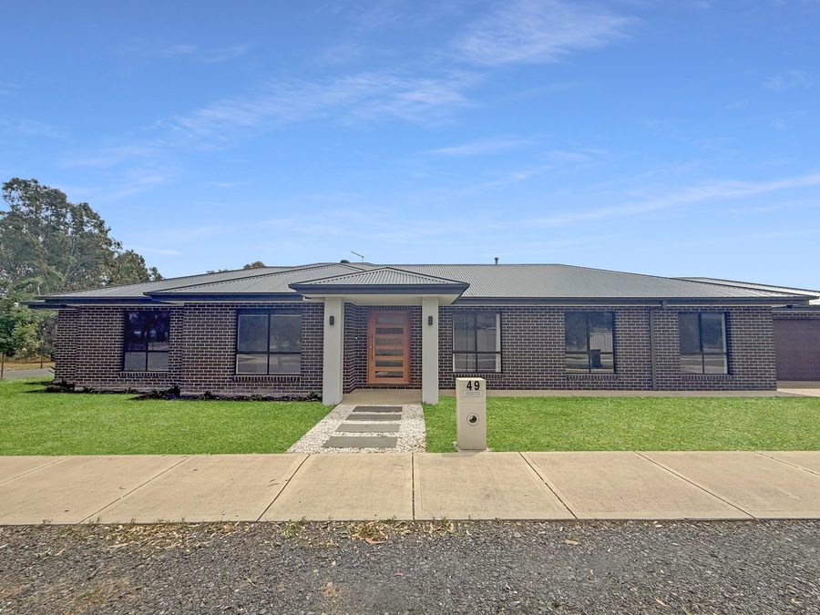 49 Freeman Crescent, Baranduda VIC