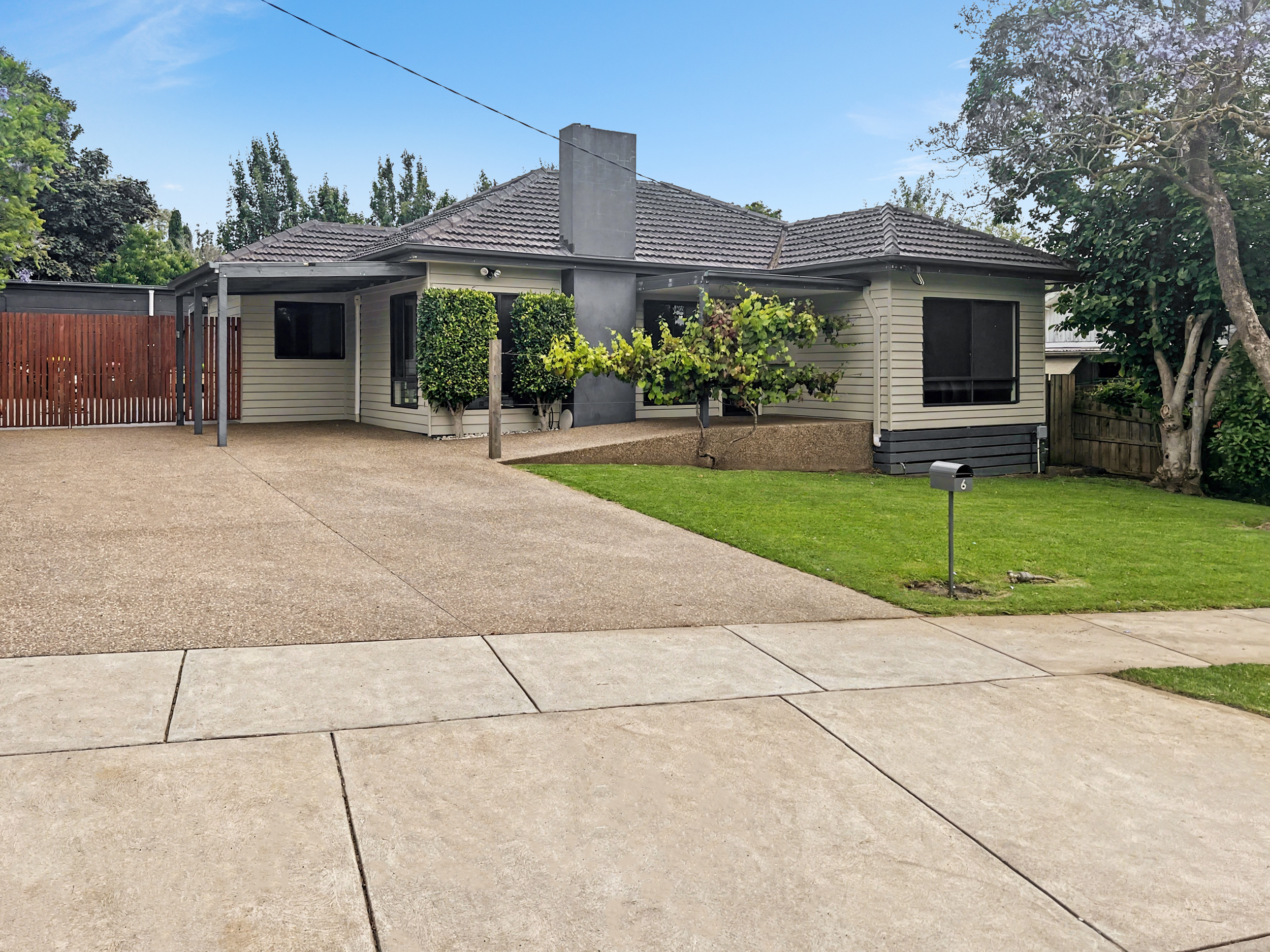 6 Thomas Street, Drouin VIC