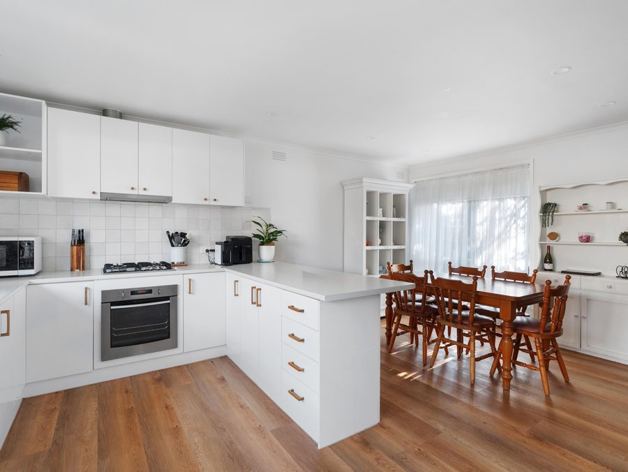4/11-13 Johns Road, Mornington VIC