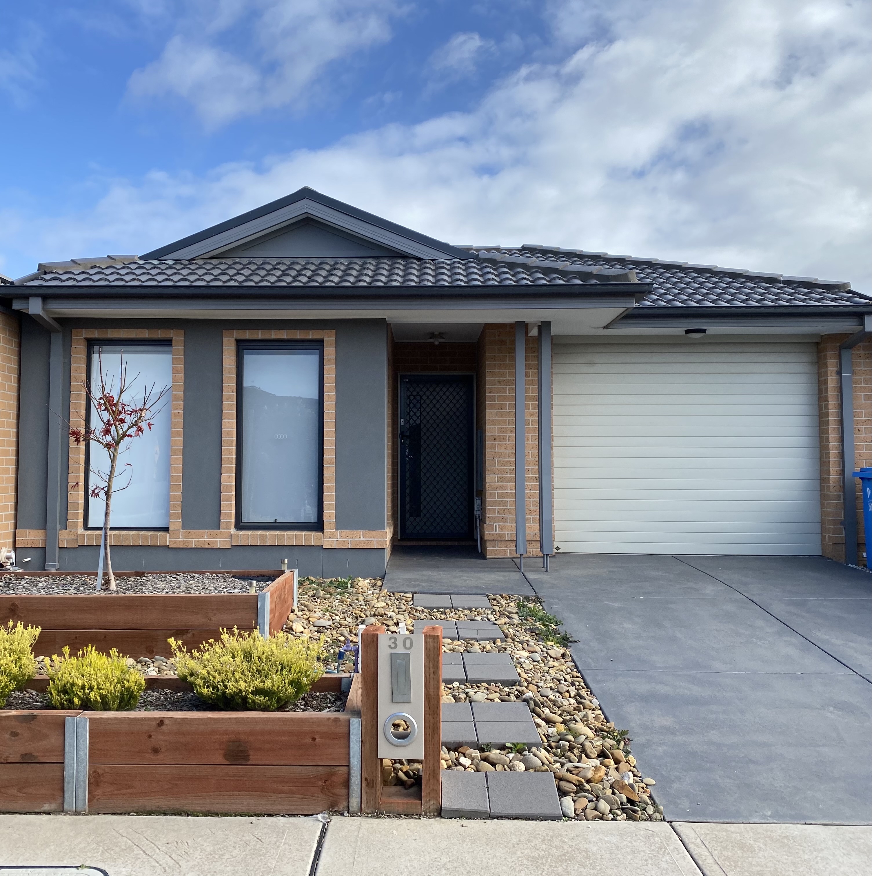 30 Simmental Drive, Clyde North VIC