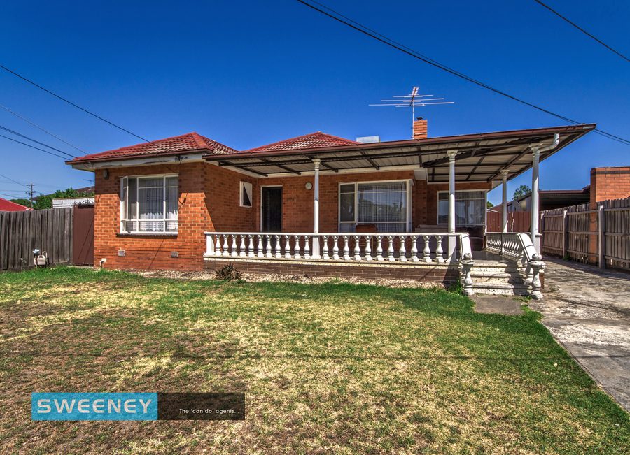 3 Avondale Avenue