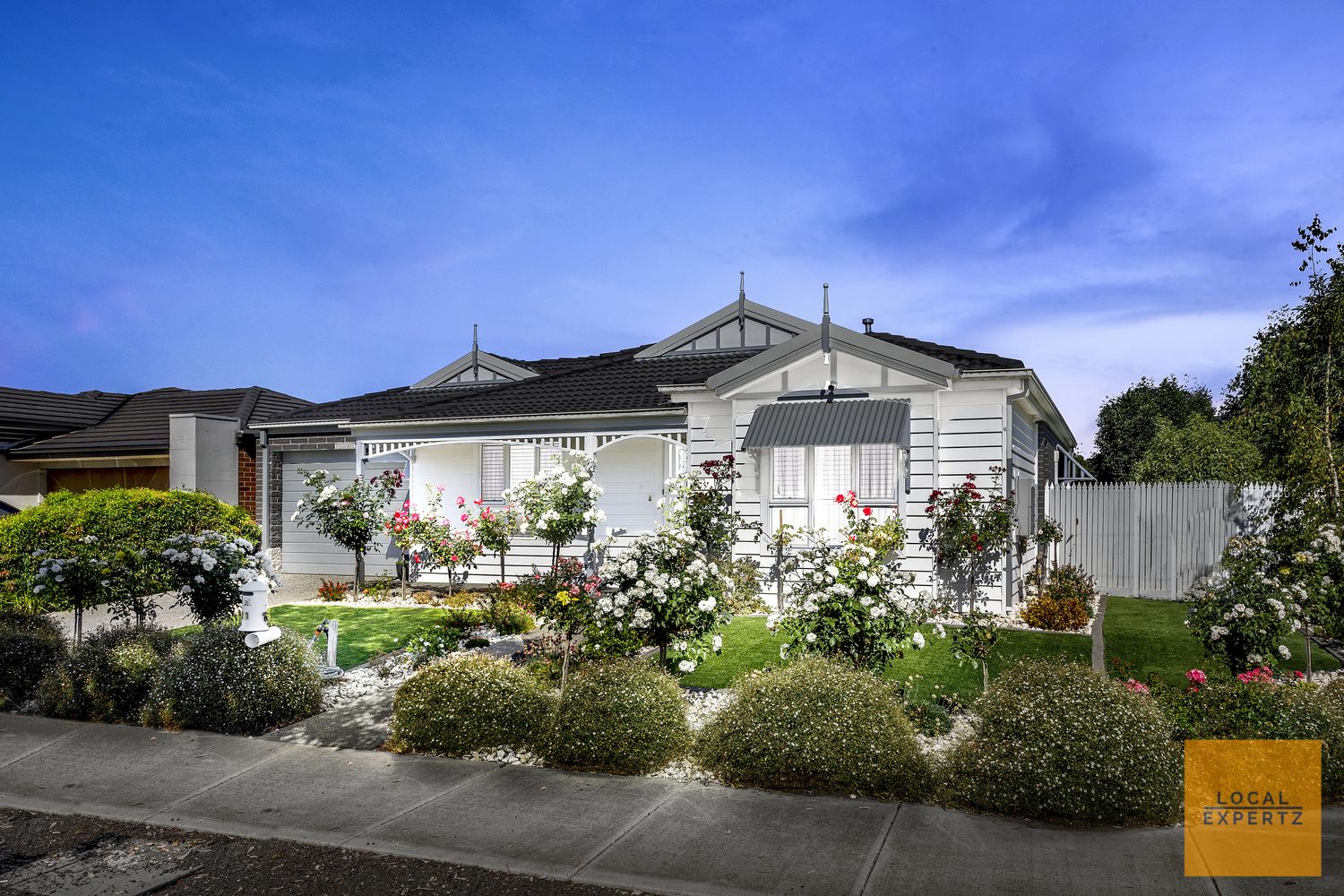 21 Parkleigh Drive, Kurunjang, VIC — photo 1