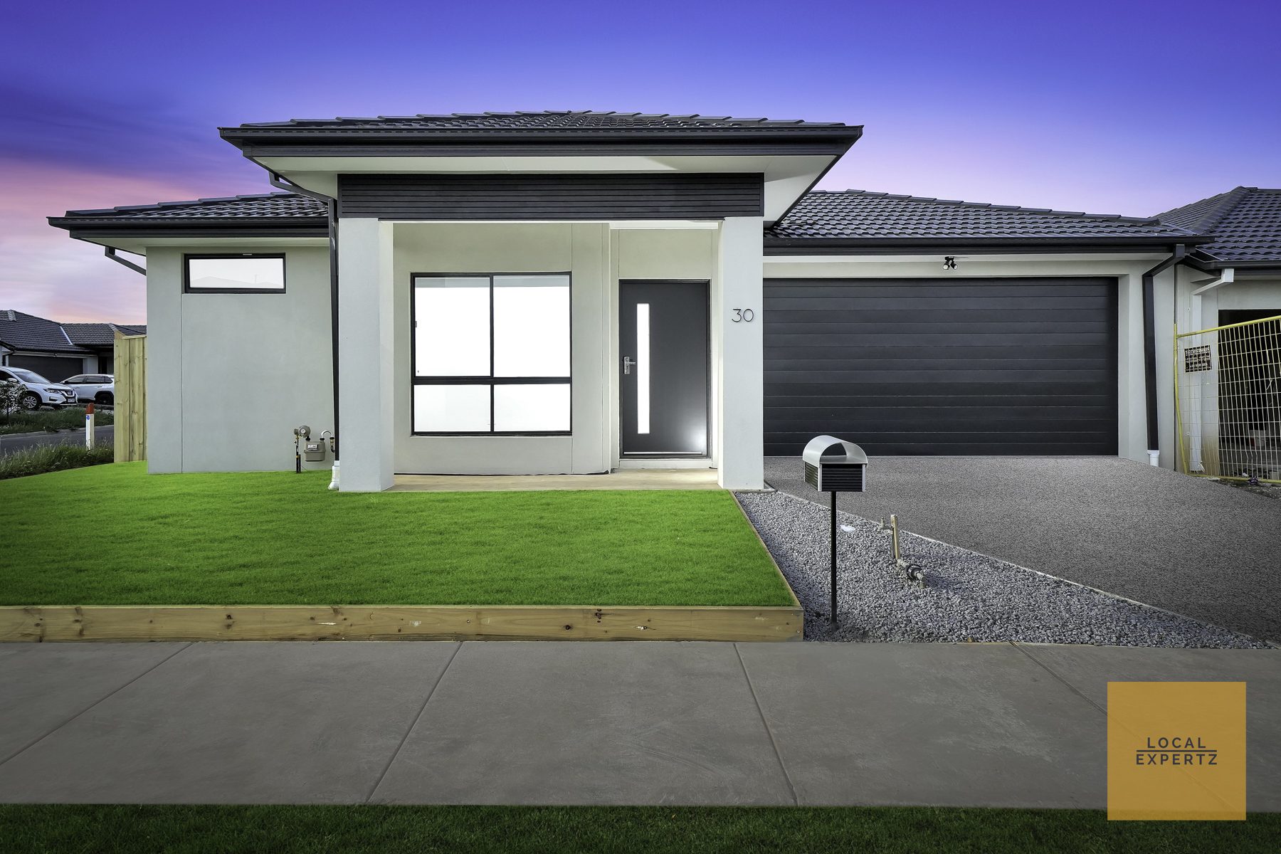 30 Dilwarra Drive, Bonnie Brook, VIC — photo 1