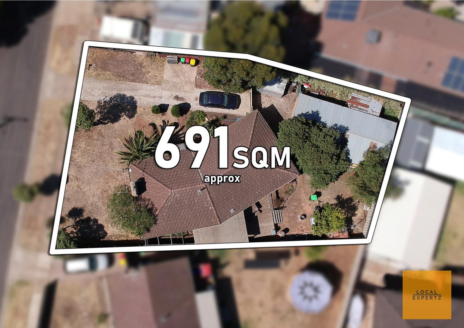 7 Manson Drive, Melton South, VIC — photo 1