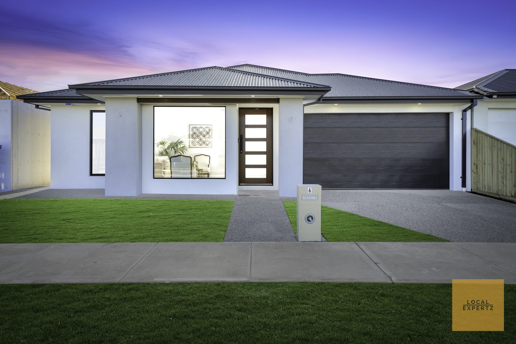 6 Opulence Avenue, Fraser Rise, VIC — photo 1