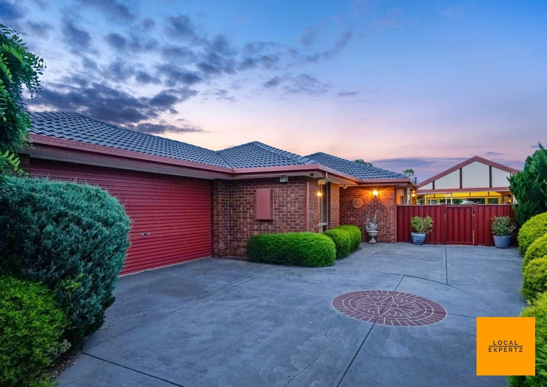 15 Kambar Court, Kurunjang, VIC — photo 1
