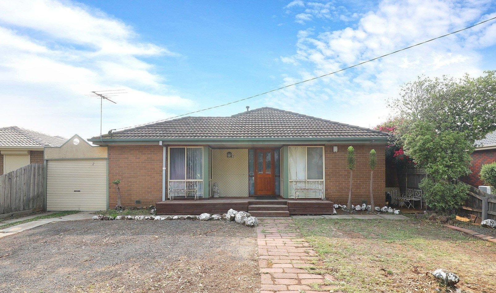 22 Lavarack Street, Melton South, VIC — photo 1