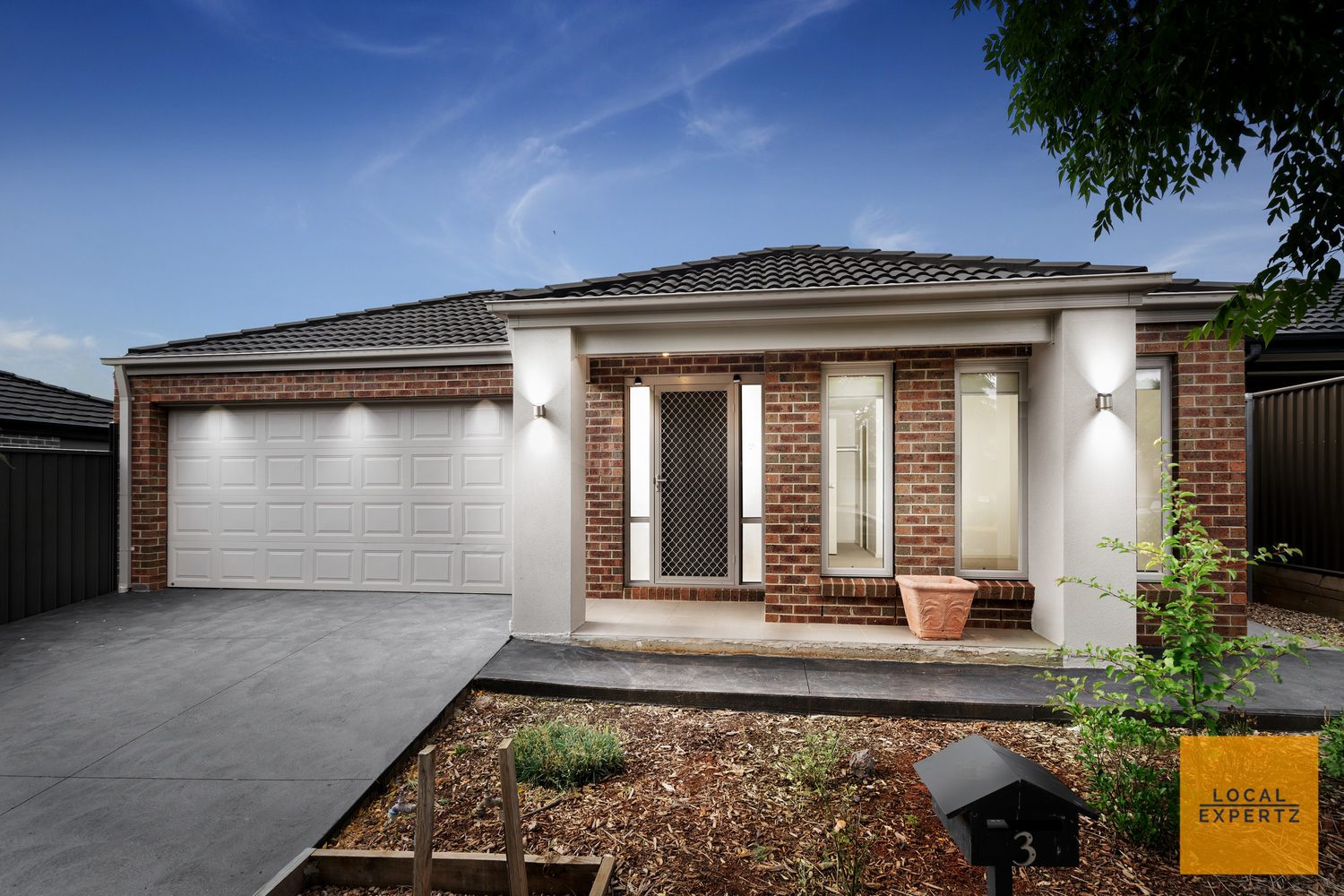 3 Crystal Road, Cobblebank, VIC — photo 1