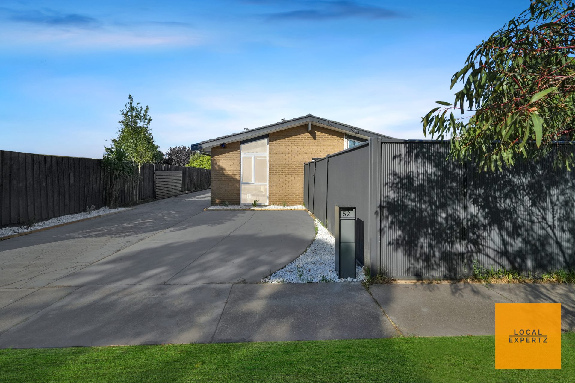 52 Bennett Street, Melton South, VIC — photo 1