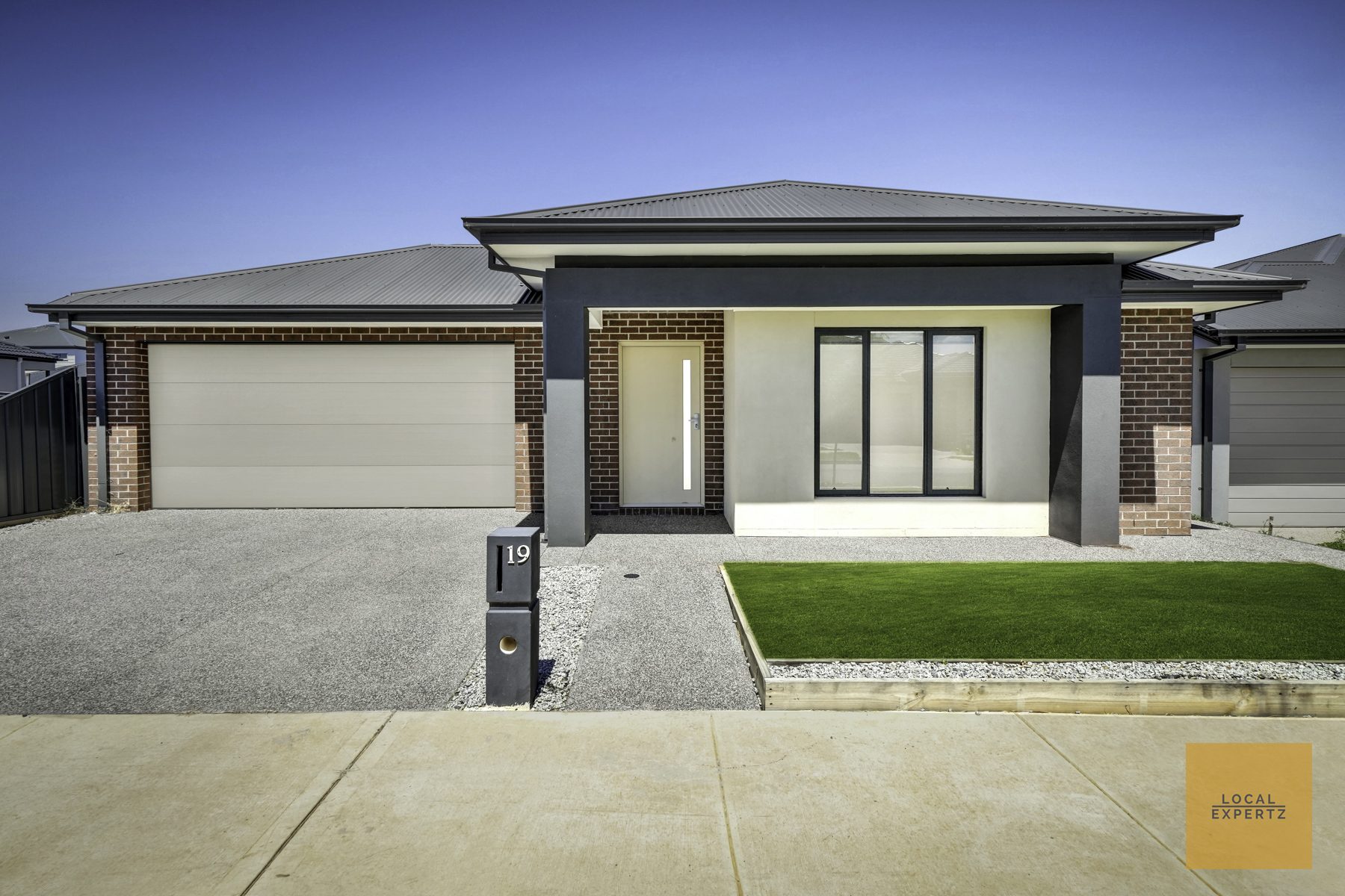 19 Ranelagh Avenue, Strathtulloh, VIC — photo 1