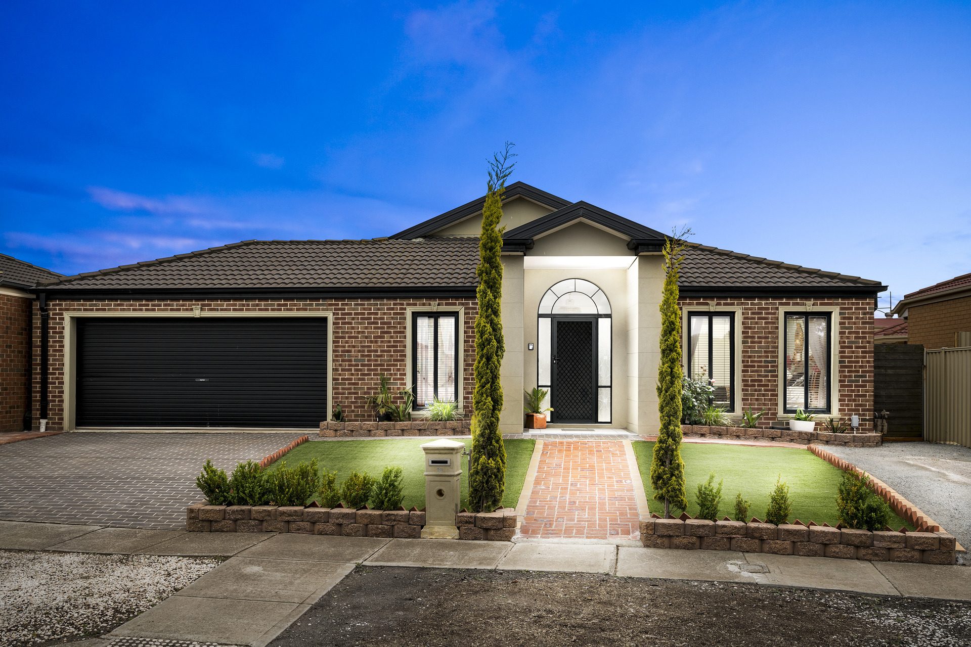 16 Murnong Mews, Harkness, VIC — photo 1
