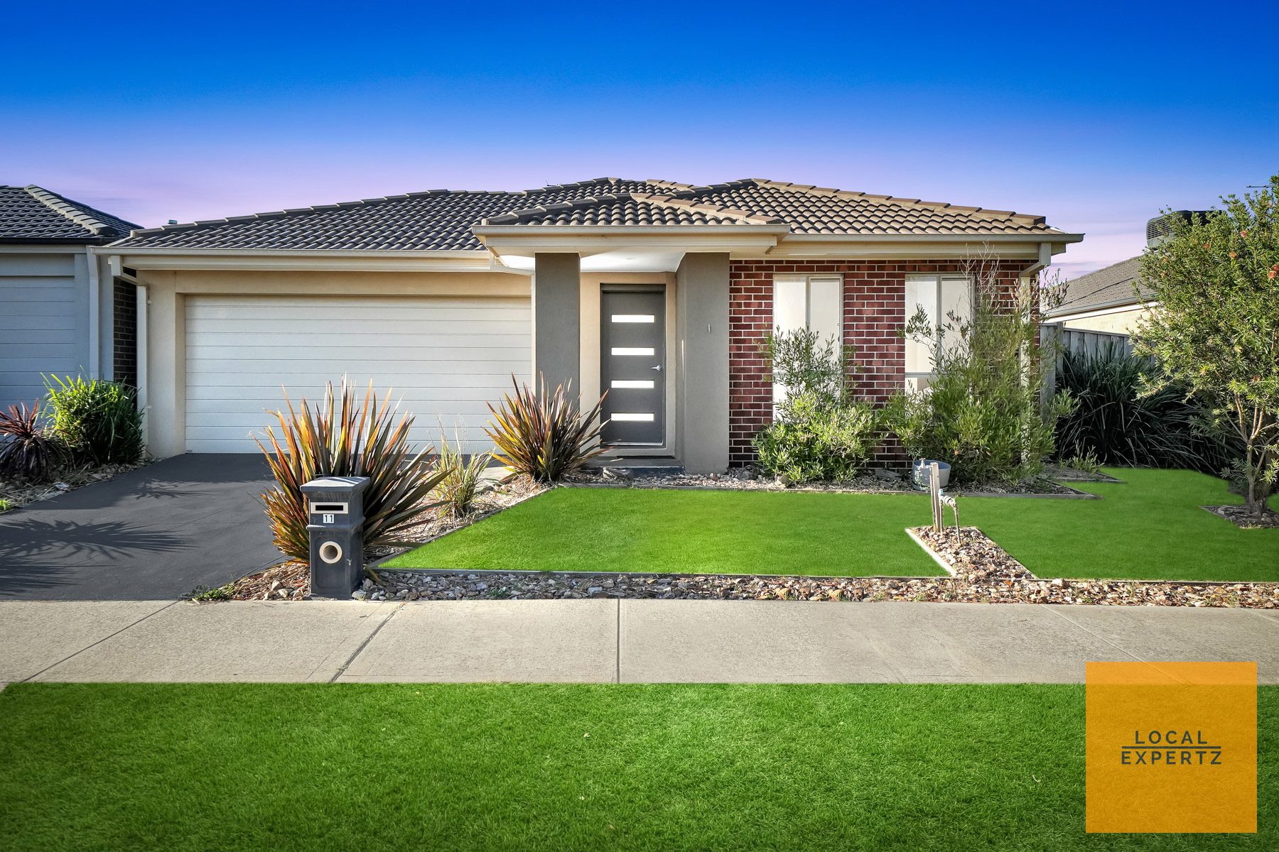 11 Portman Avenue, Harkness, VIC — photo 1