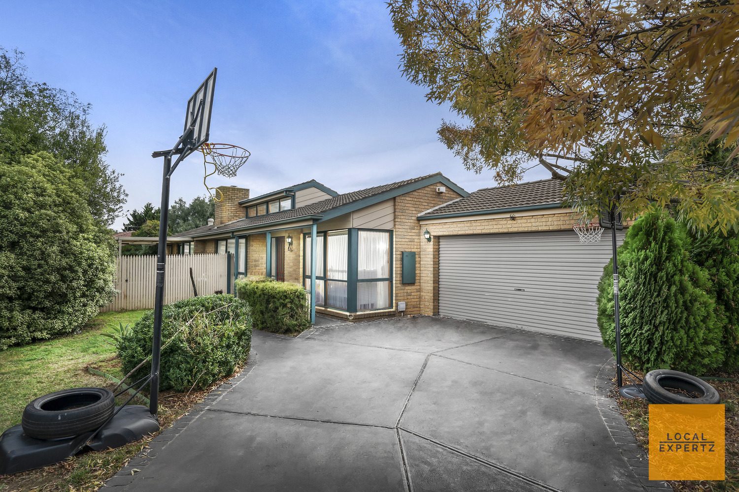 7 Gamalite Drive, Harkness, VIC — photo 1