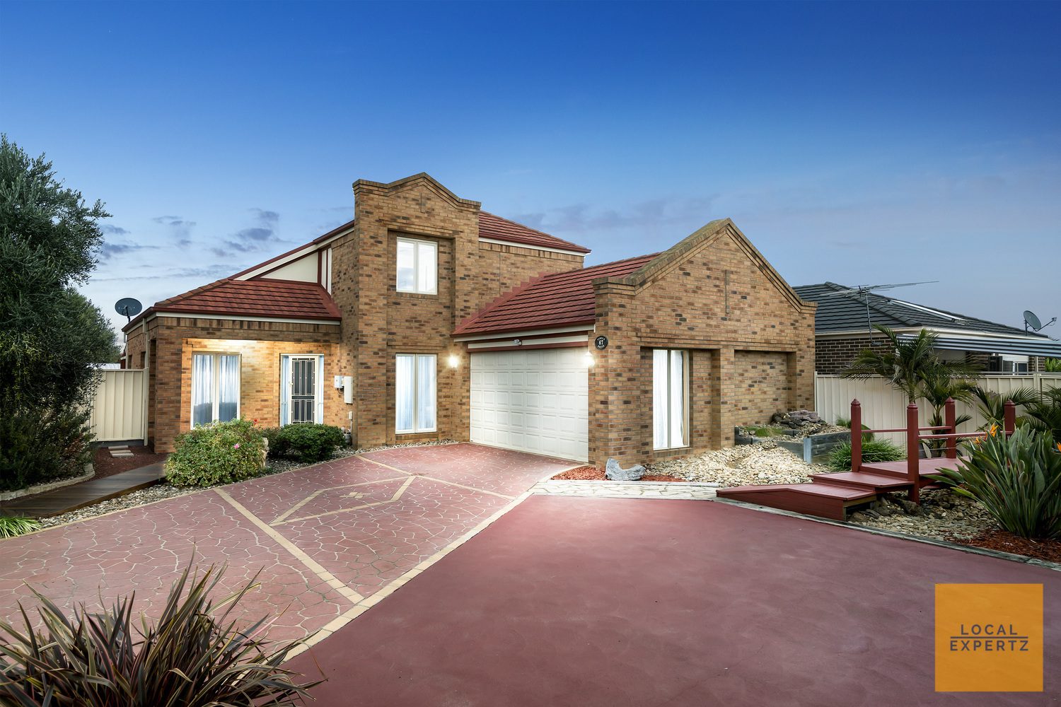 67 Timele Drive, Hillside, VIC — photo 1
