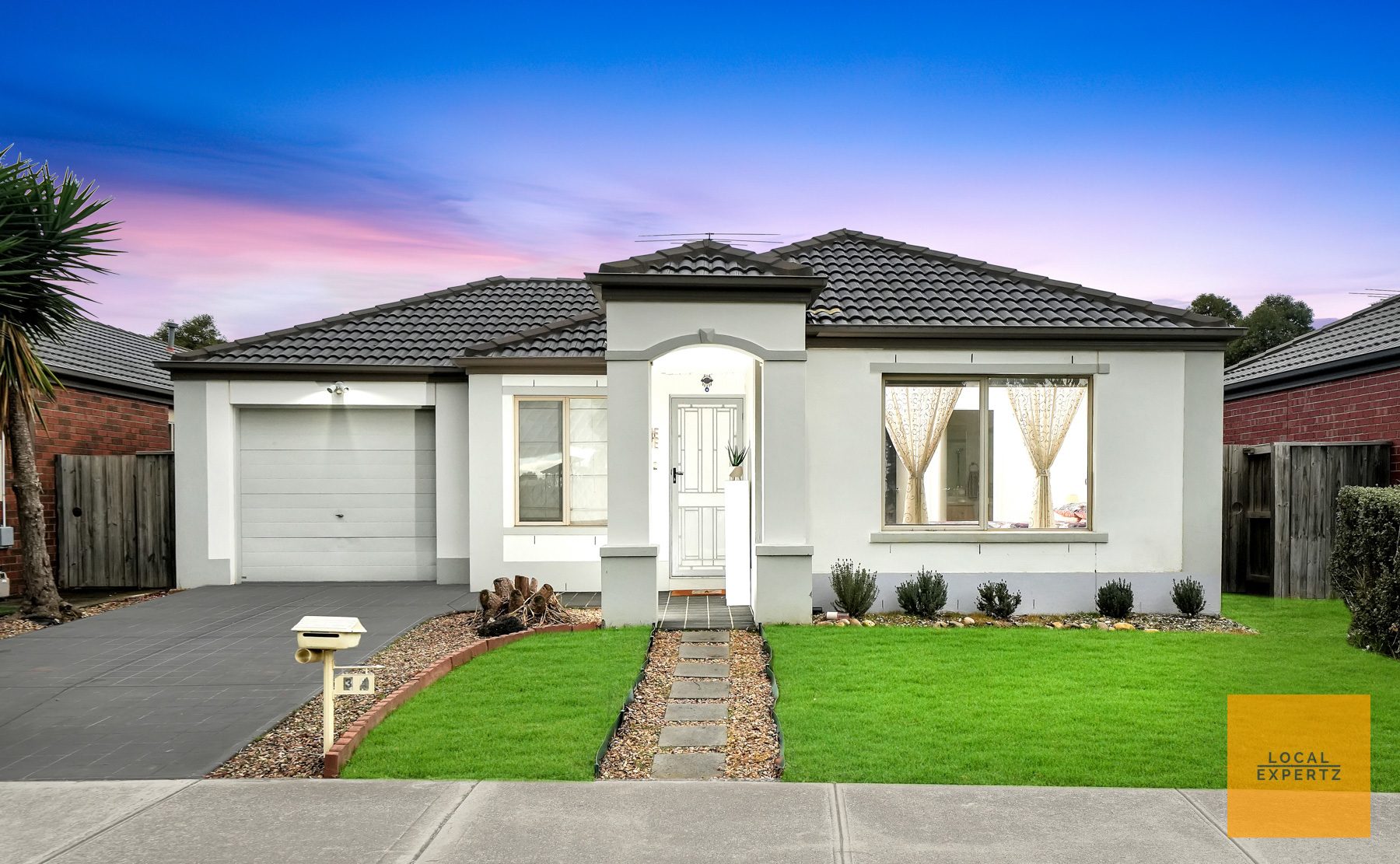 34 Emma Drive, Tarneit, VIC — photo 1