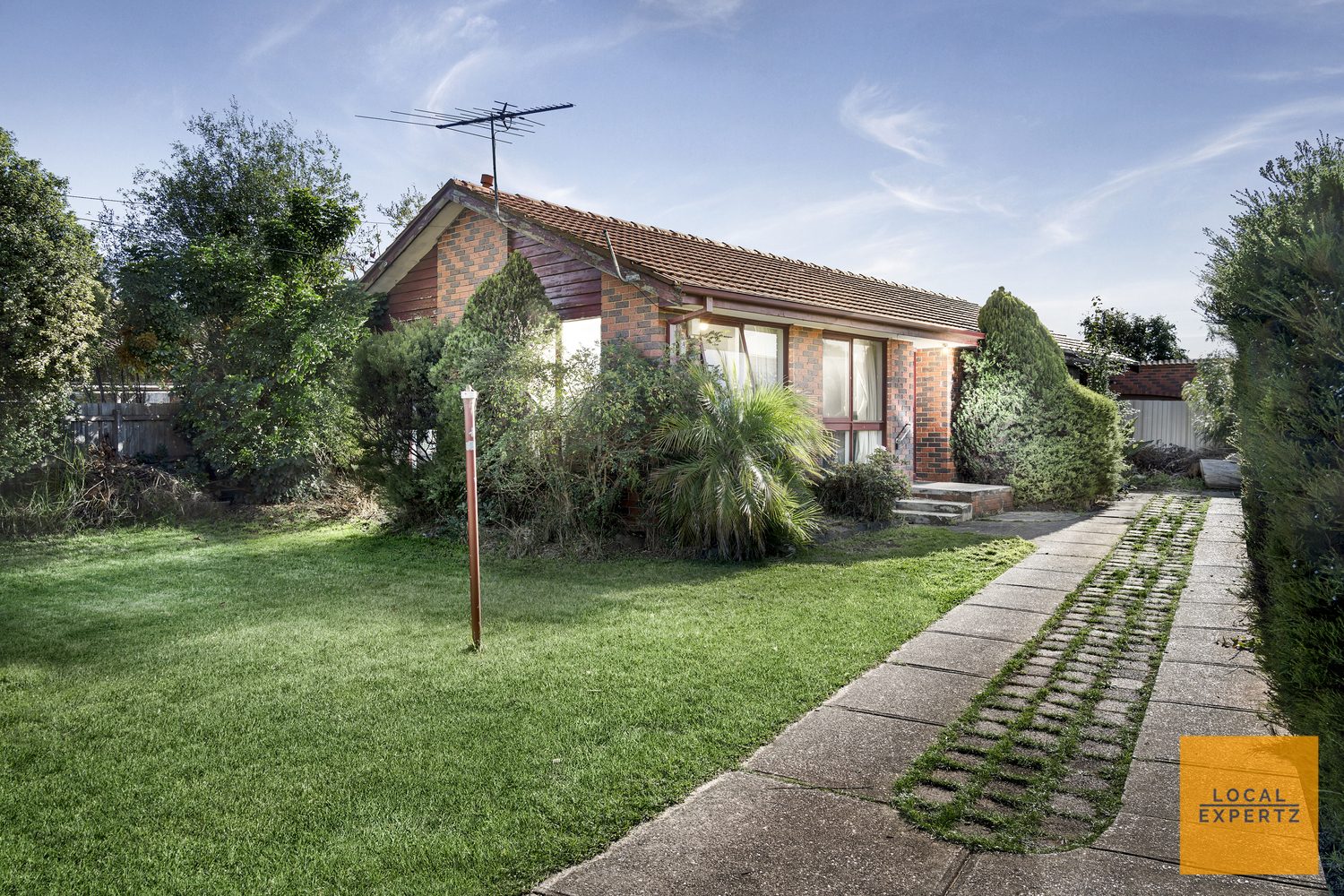 18 McDonald Street, Melton South, VIC — photo 1