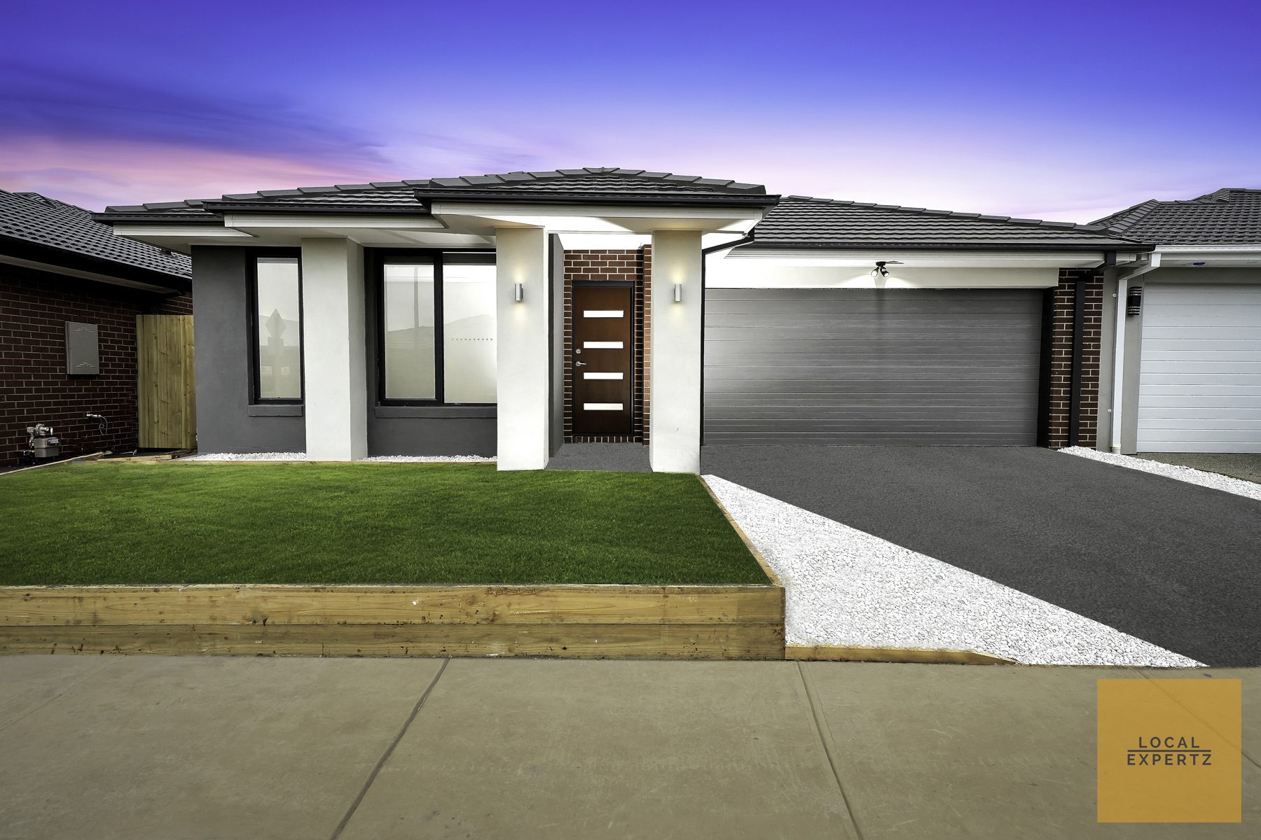 18 Bonito Street, Melton South, VIC — photo 1