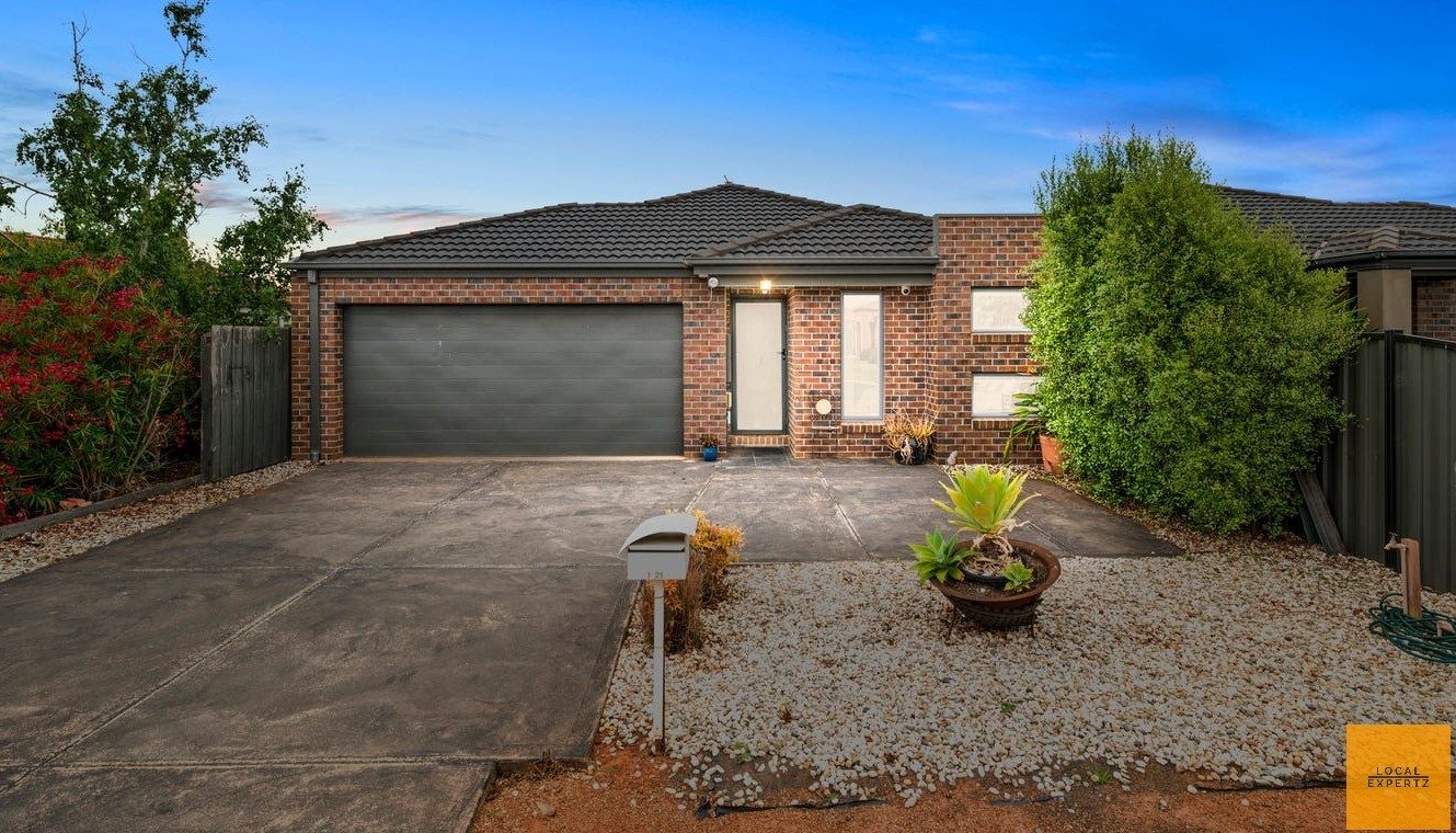 1/21 Ranfurlie Circuit, Melton West, VIC — photo 1