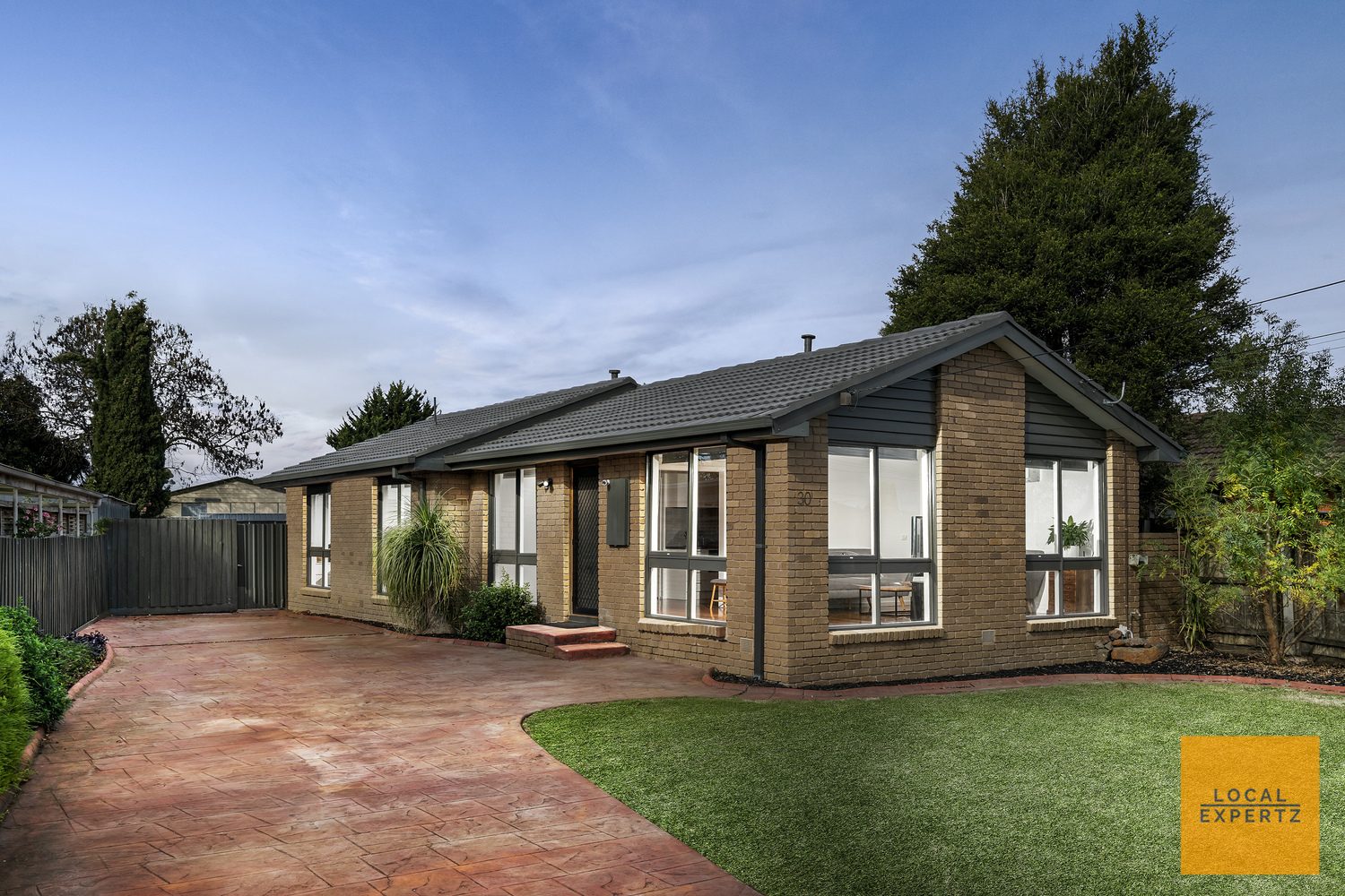 30 Morris Street, Melton South, VIC — photo 1