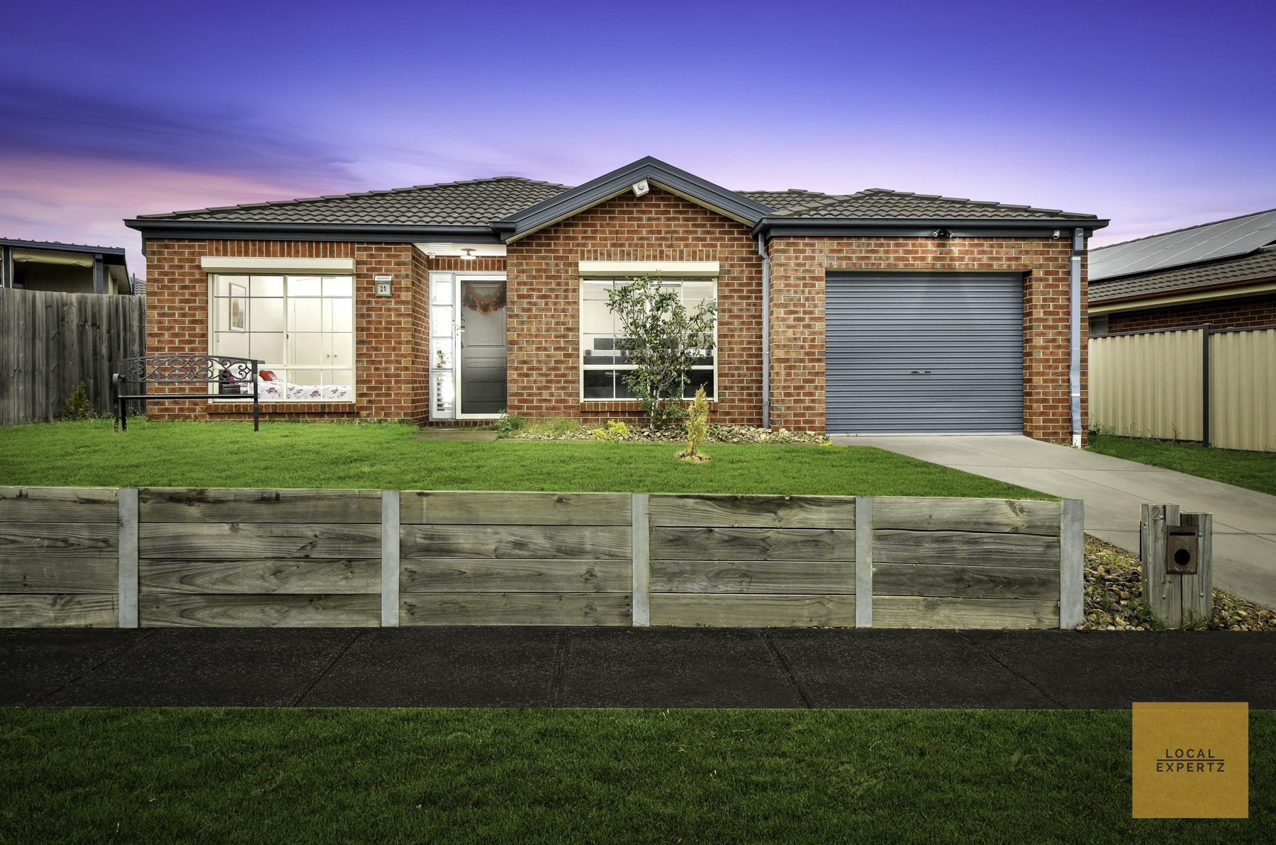 21 Rain Lover Drive, Kurunjang, VIC — photo 1