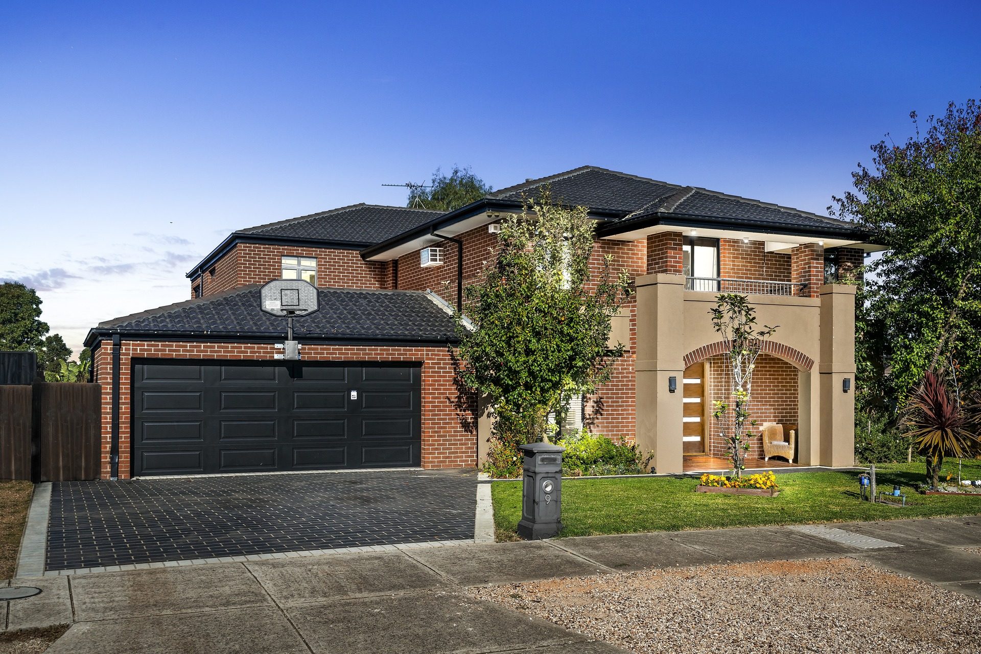 9 Harrison Court, Burnside Heights, VIC — photo 1