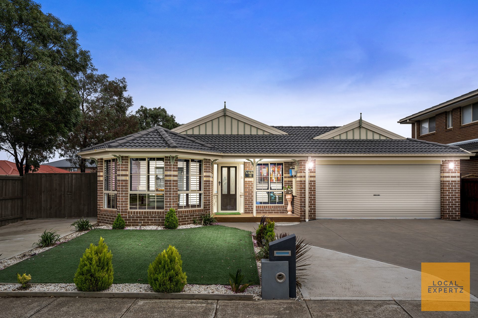 18 Arbour Boulevard, Burnside Heights, VIC — photo 1