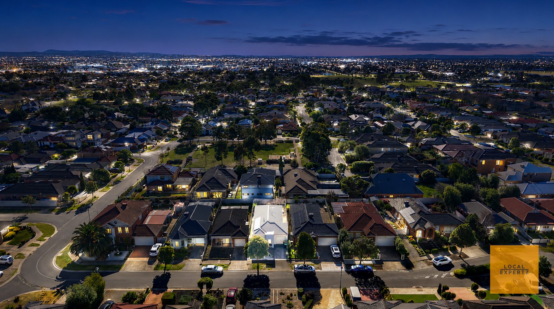 11 Herrington Turn, Caroline Springs, VIC — photo 1