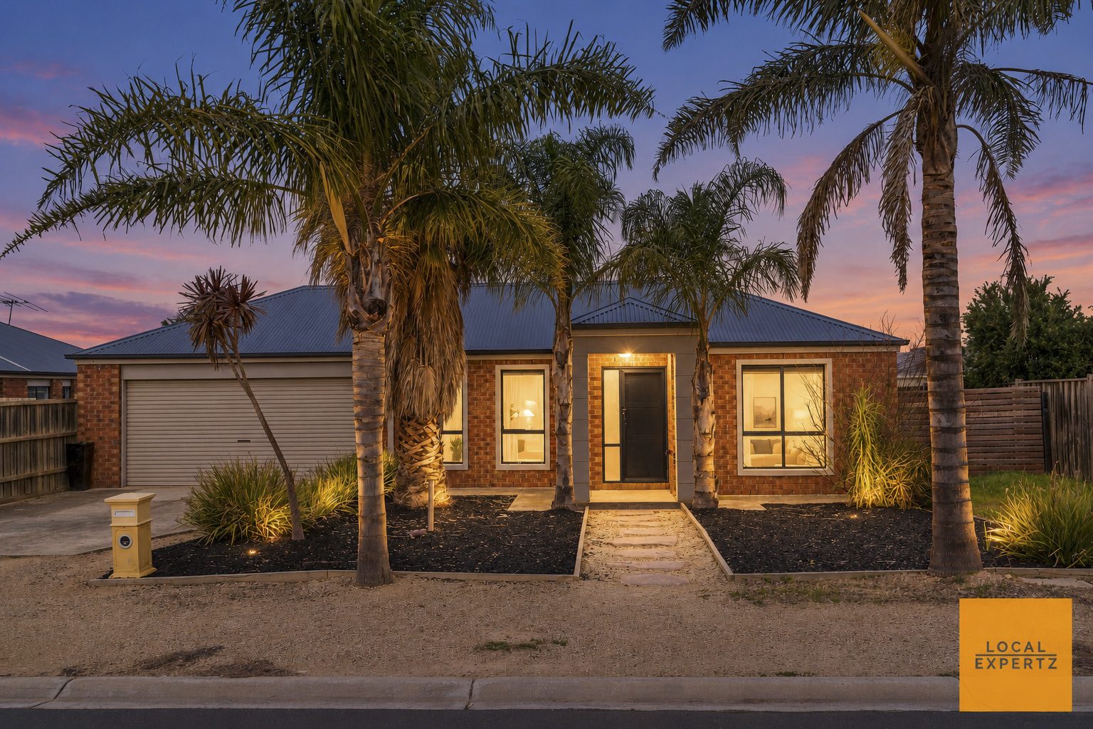 13 Rosemont Rise, Harkness