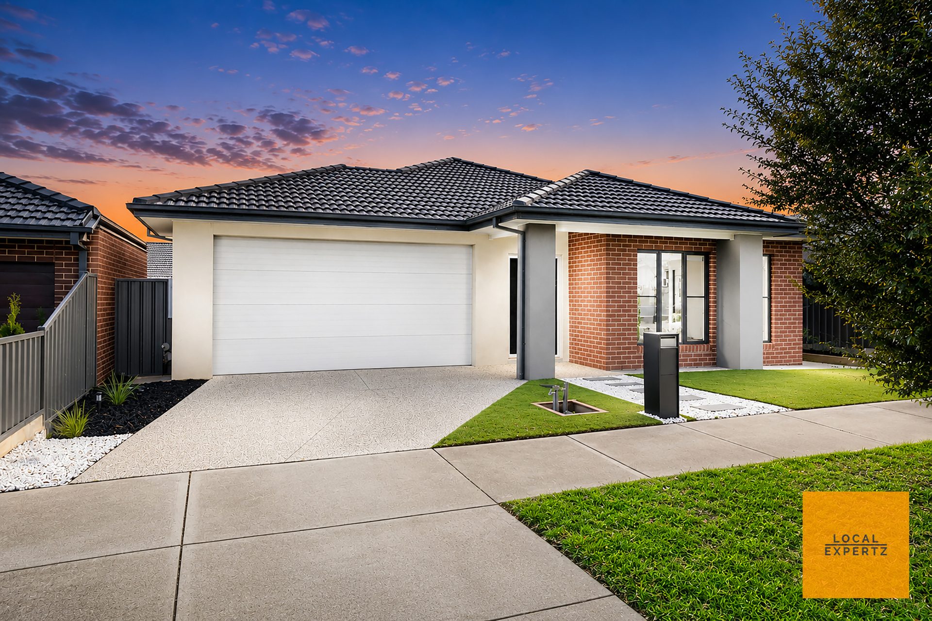 40 Roehampton Drive, Strathtulloh, VIC — photo 1