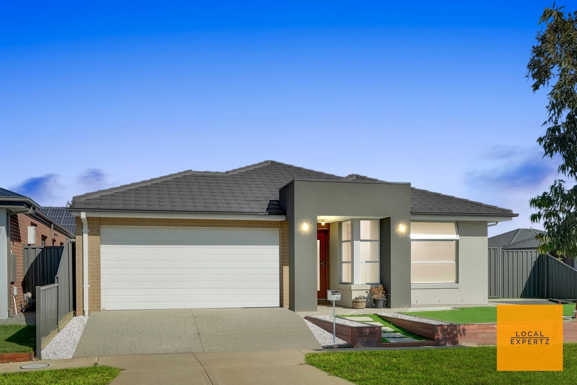 13 Opulent Boulevard, Tarneit, VIC