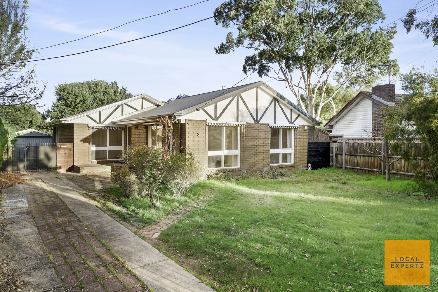 3 Kurrajong Crescent, Melton South, VIC — photo 1