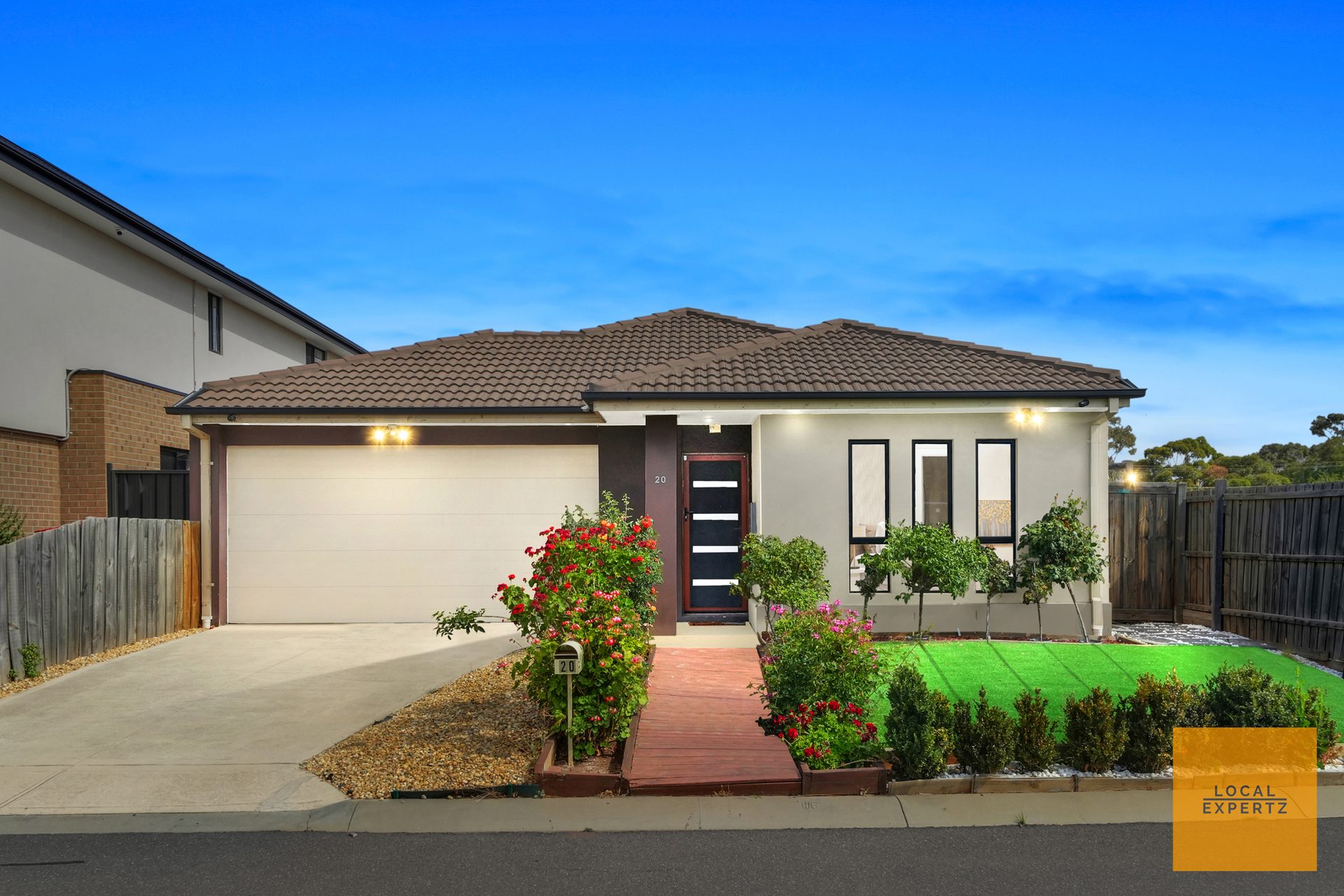 20 Ayesha Avenue, Melton South, VIC — photo 1