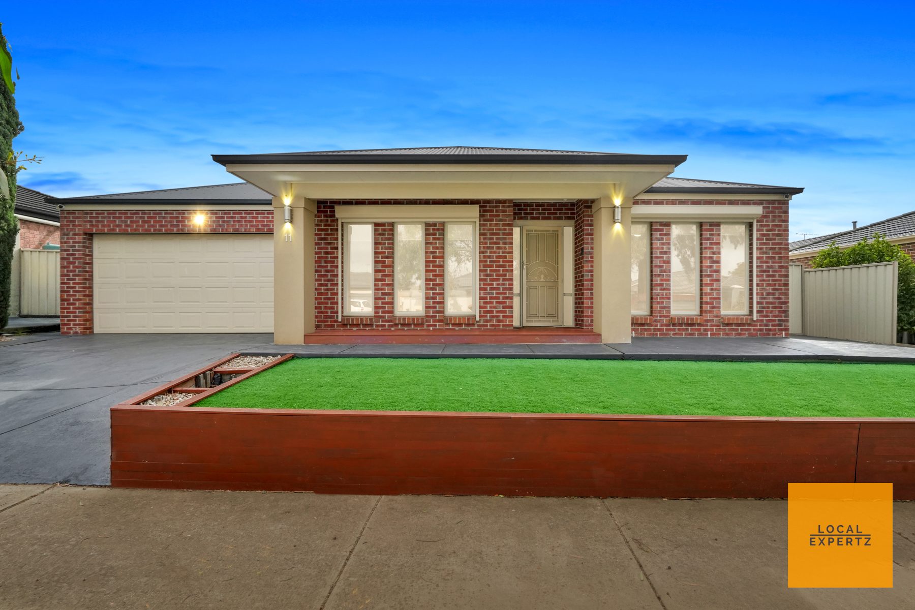 11 Kilmore Street, Brookfield, VIC — photo 1