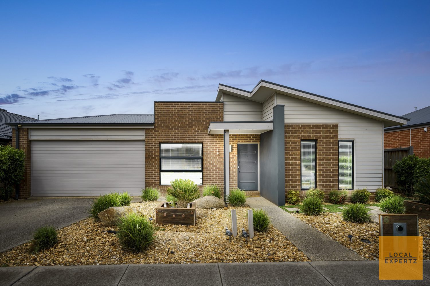 6 Glenelly Street, Weir Views, VIC — photo 1
