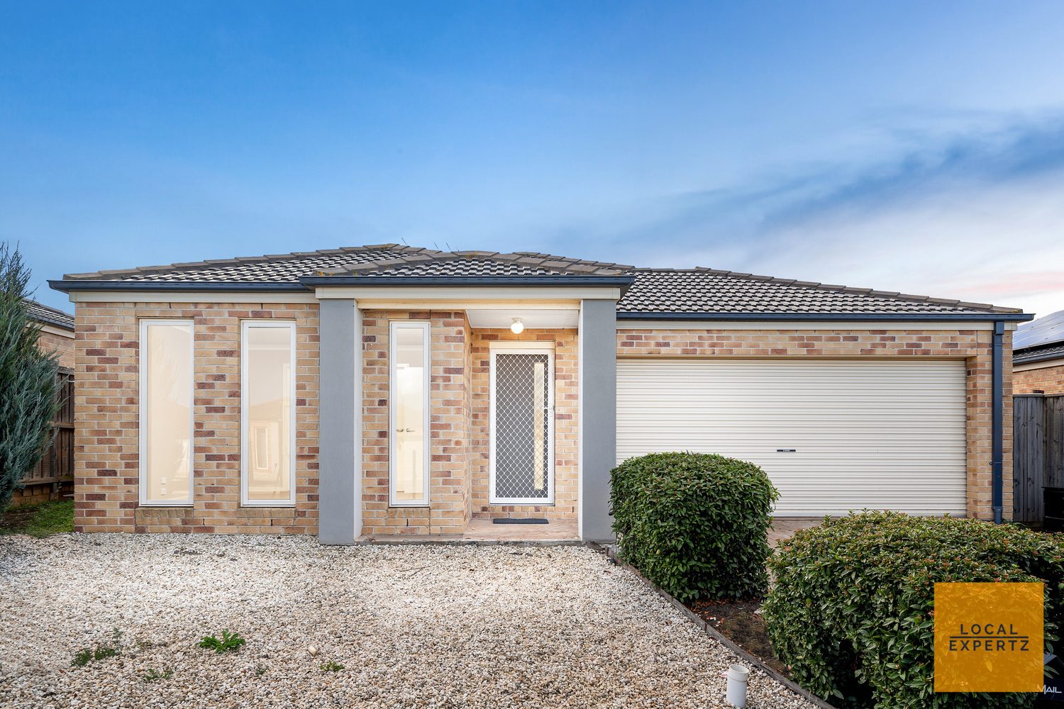 50 Oakpark Drive, Harkness, VIC — photo 1
