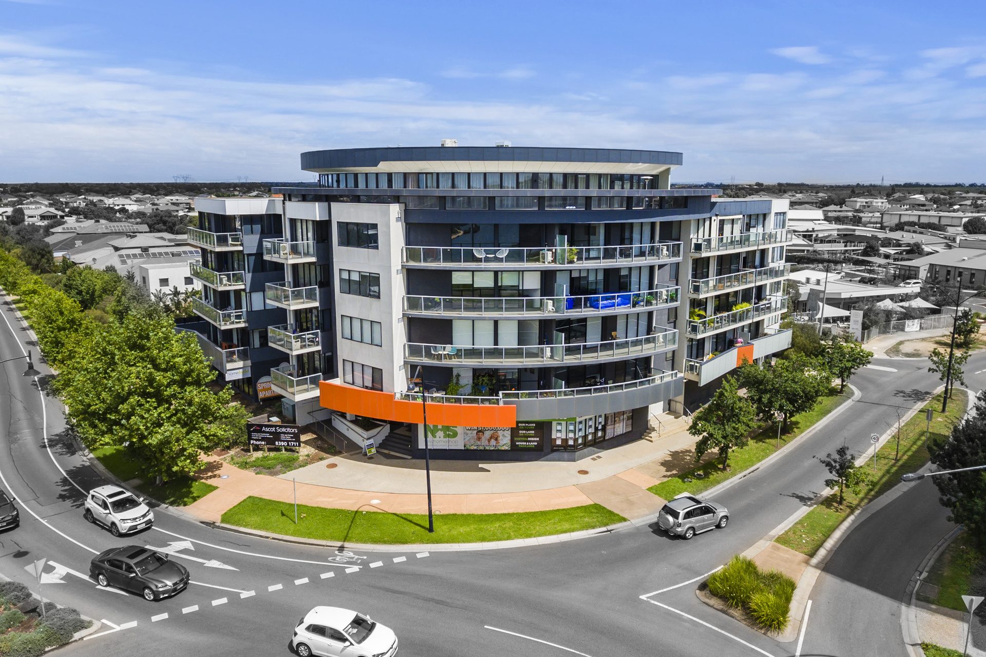 26/1 Woodward Way, Caroline Springs, VIC — photo 1