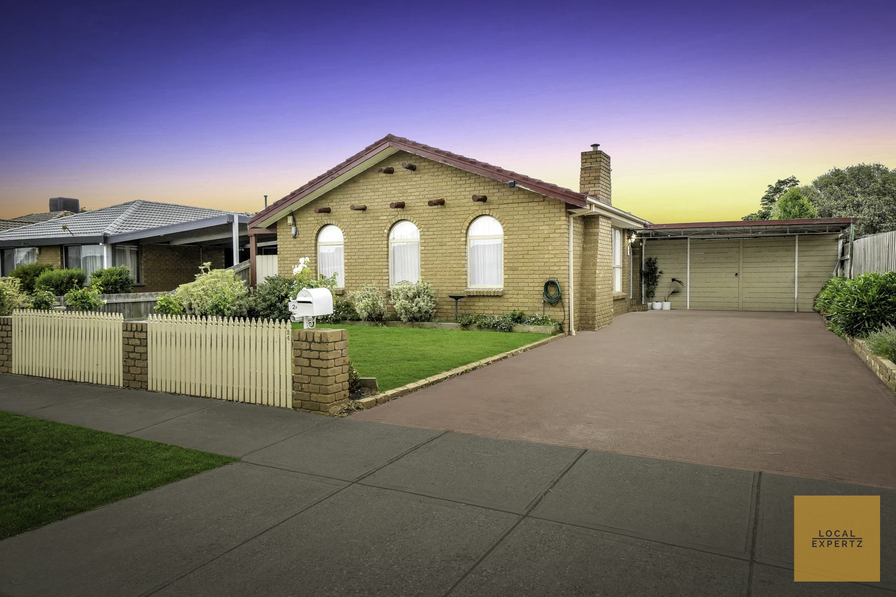 24 Neerim Street, Melton South, VIC — photo 1