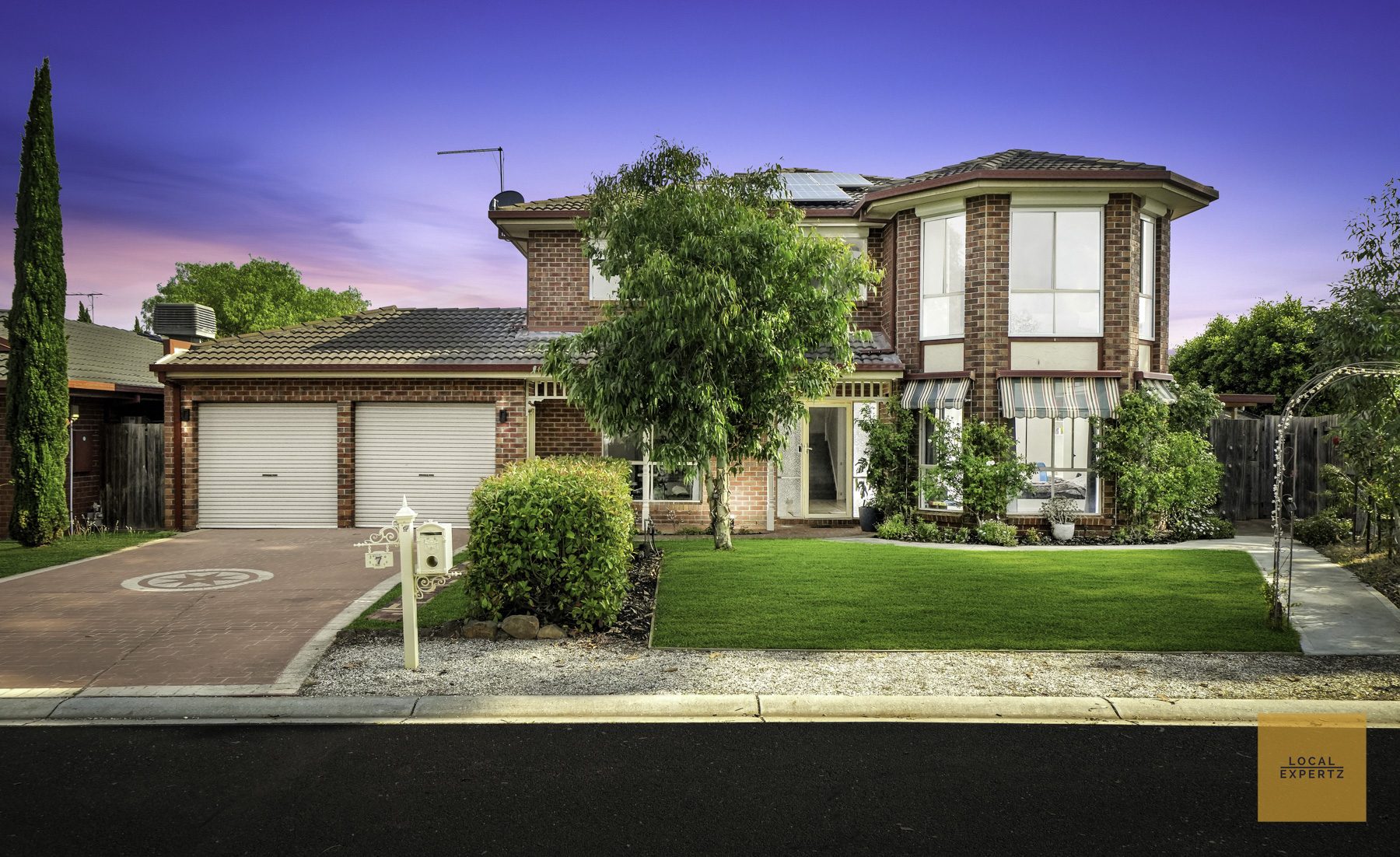 7 Glenbrook Gardens, Brookfield, VIC — photo 1