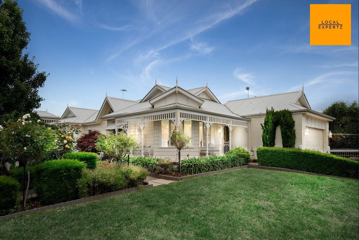 12 Stanford Terrace, Melton West, VIC — photo 1