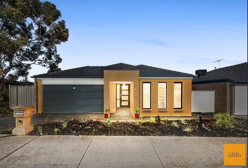 268 Clarkes Road, Brookfield, VIC — photo 1